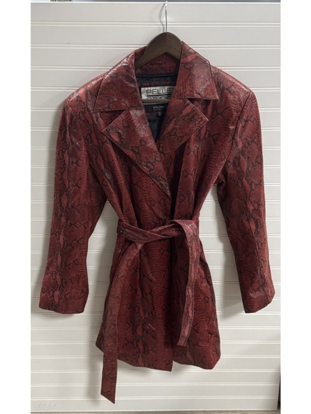 VTG Pelle Studio Wilsons Leather Red Snake Skin Long Tie Belt Jacket Womens M